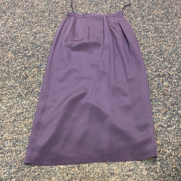 Warren Petites Purple Silk Sequenced 2 Piece Set - Picture 5 of 7